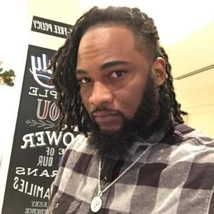 Meet your Posher, Tay